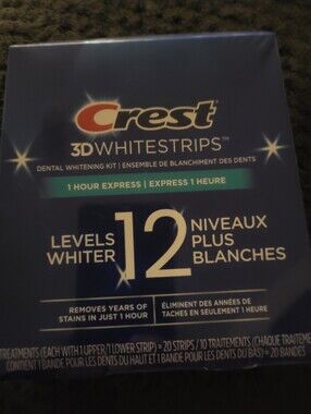 Crest 3D Whitestrips 🦷